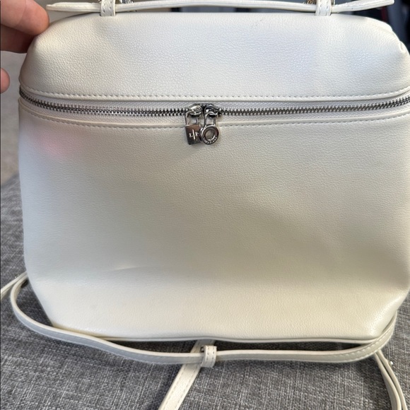 LORO PIANA BLACK GRAINED CALFSKIN LEATHER EXTRA POCKET BACKPACK - Picture 15 of 16